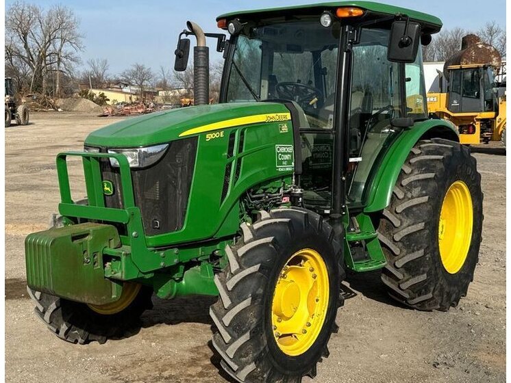 2014 John Deere 5100E inspected unit