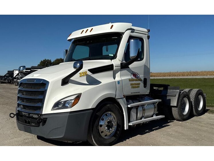 2021 Freightliner Cascadia 126 inspected unit