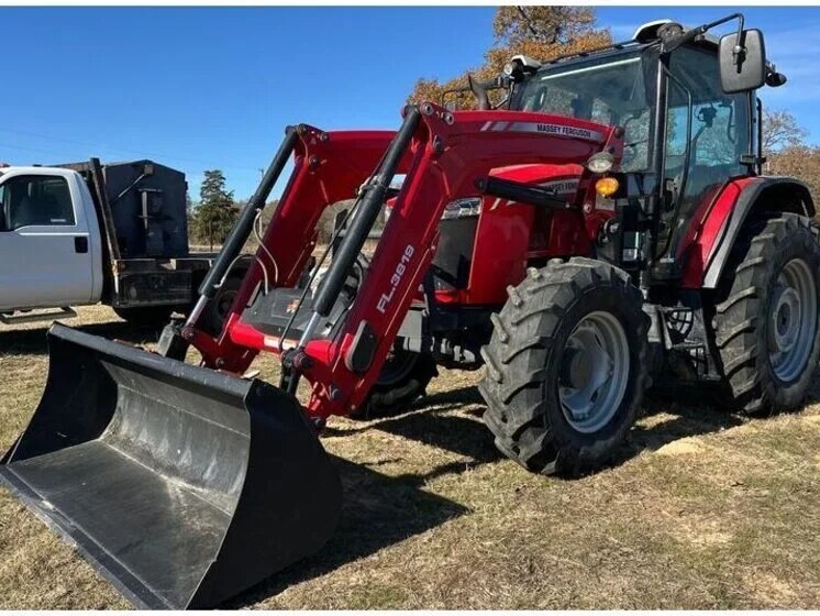 2021 Massey-Ferguson 5711 Dyna-4 inspected unit