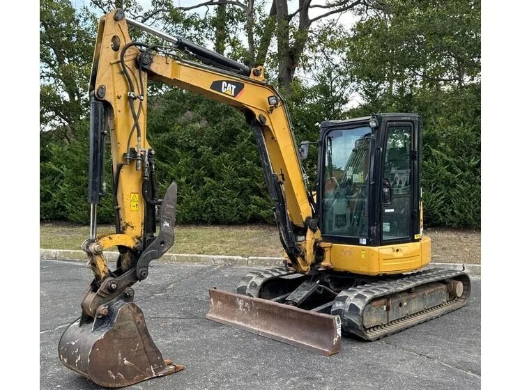 2017 Caterpillar 305.5E2 inspected unit