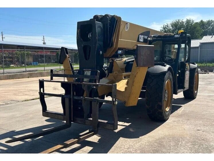 2013 Caterpillar TL1055C inspected unit