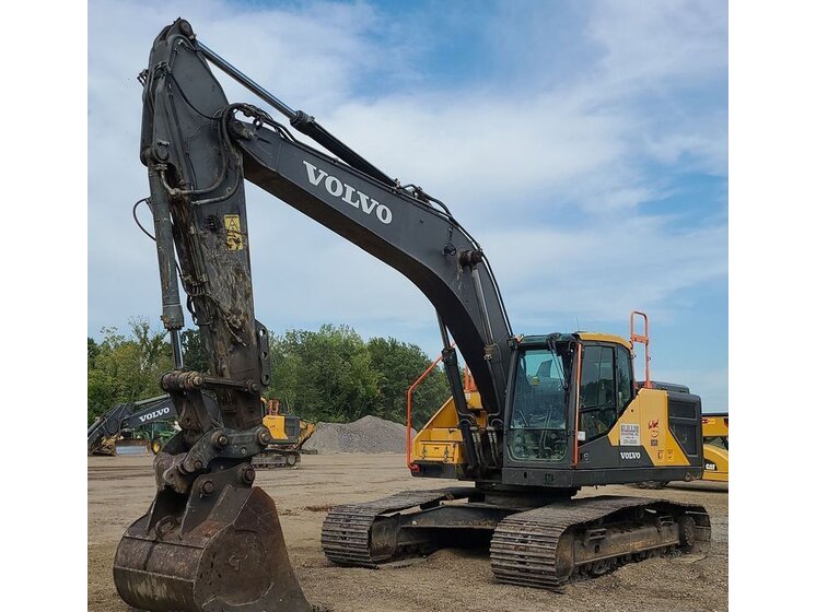 2017 Volvo EC250EL inspected unit