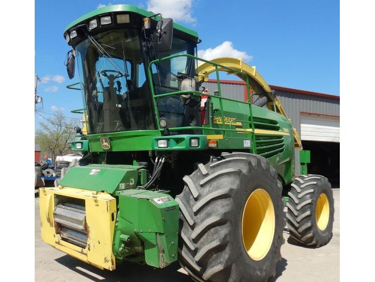 2004 John Deere 7800 inspected unit